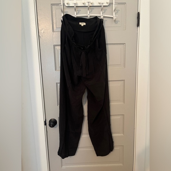 L'AGENCE Classic Black Silk Paperbag Pants - Picture 1 of 3